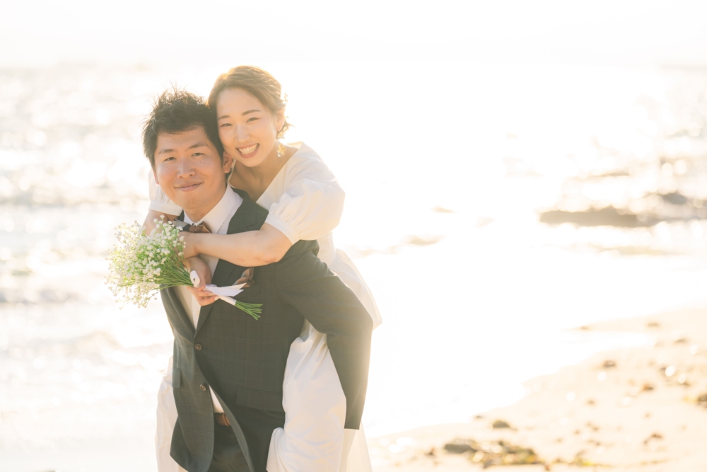 愛知 名古屋 出張撮影 ロケーションフォト　カメラマン 野間灯台 海 ウェディングフォト 前撮り 夕日 夕陽