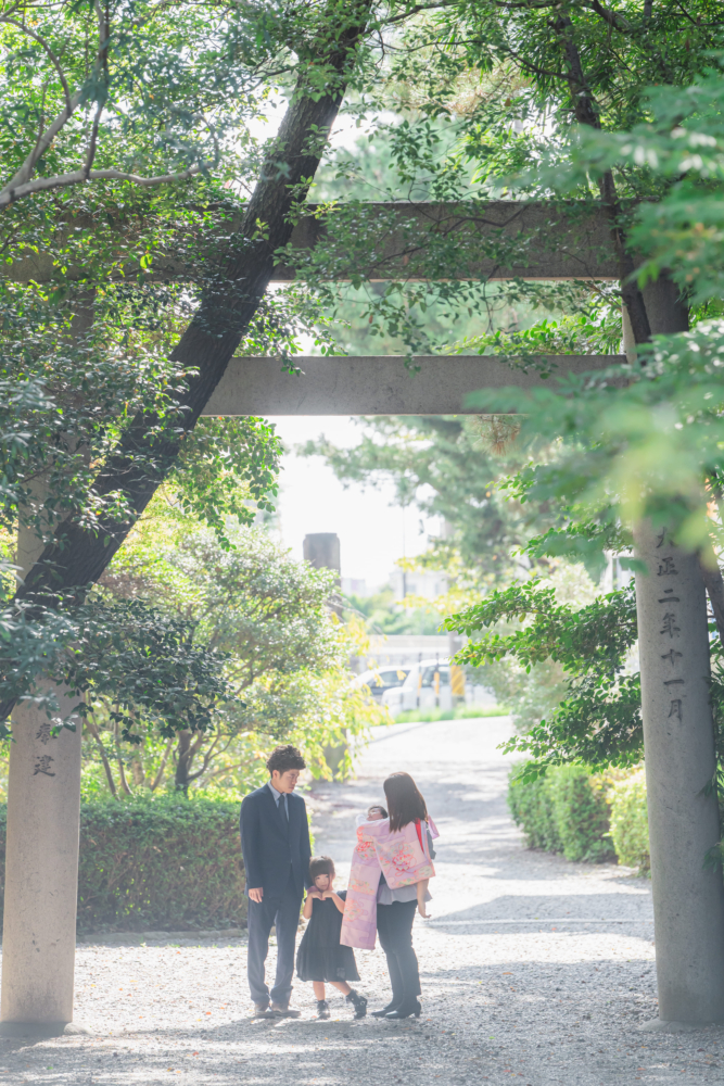 愛知 名古屋 七五三 お宮参り 市原稲荷神社 神社 撮影 出張撮影 ロケーションフォト　カメラマン